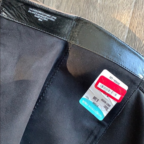 Boots - Picture 5 of 5